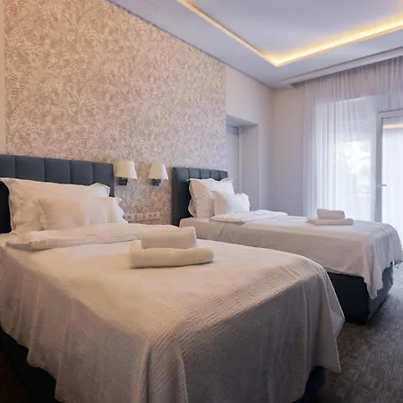 Cataleya Hotel 4*